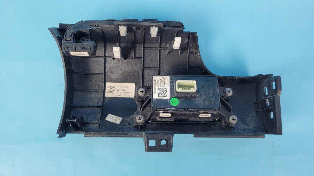 фото №6, Kia sorento iv 20r панель переключатель 84790-p2000 84791-p2000 93750-p2020