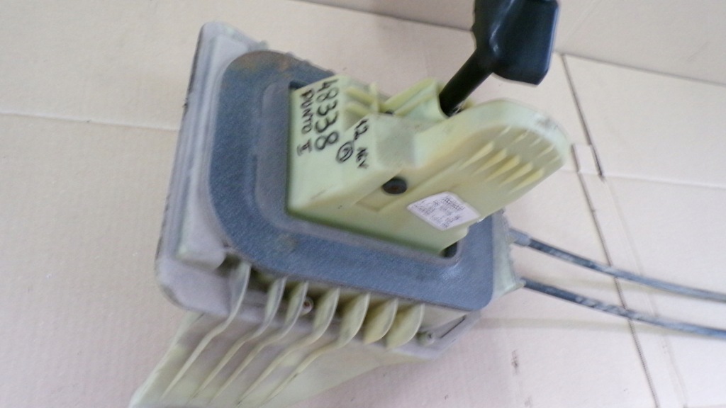 фото №6, Punto ii 1.2 16v домкрат выборщик