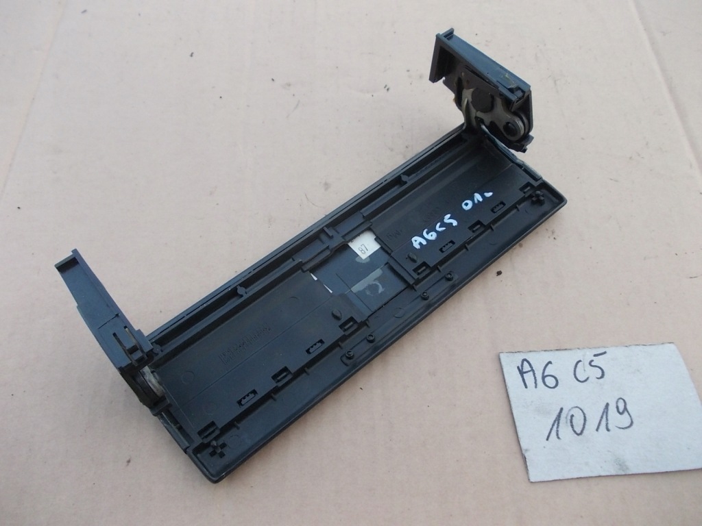 фото №4, Крышка радио audi a6 c5