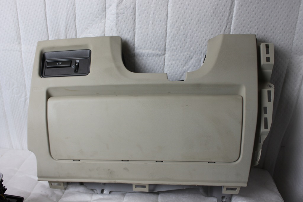 фото №1, Подушка повітряна подушка безпеки колінна заглушка захист range rover evoque