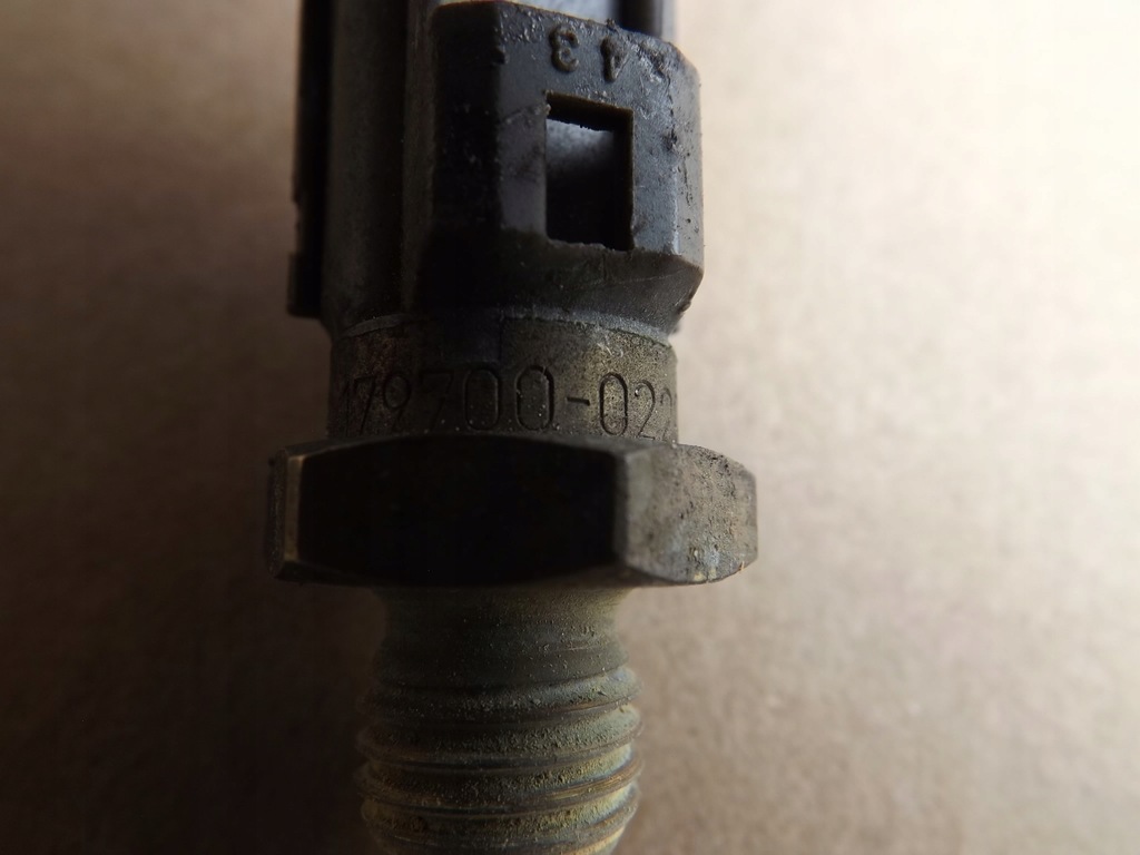 фото №7, Mazda 6 gg i 2.0 citd датчик температуры жидкость охлаждающий 179700-0220