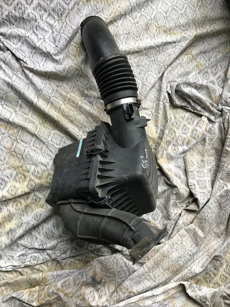 фото №1, Jeep cherokee wk2 фильтр воздуха датчик массового расхода воздуха crd