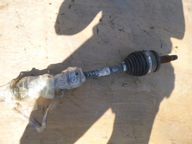 фото №1, Приводной вал левая hyundai i30 ii 1.6 crdi