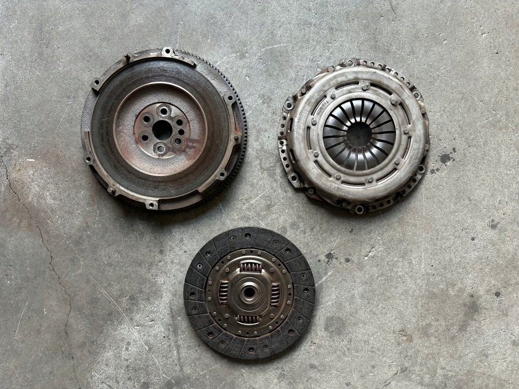 фото №1, Ford c-max mk2 1.6b сцепление комплект av61-6375-bb