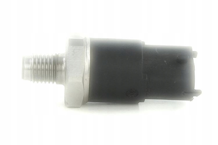 Датчик давления топливной  iveco daily fiat ducato 2000- Цена