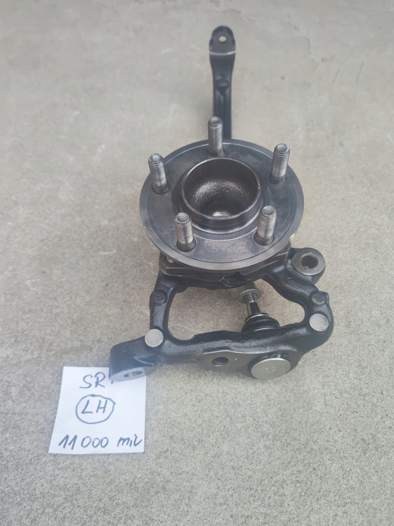 фото №8, Dodge challenger charger srt передняя левая поворотный кулак 2015+