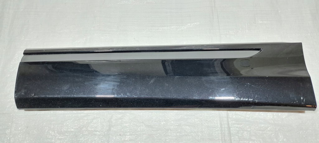 фото №1, Audi q8 молдинг дверь левый задняя 4m8853969b