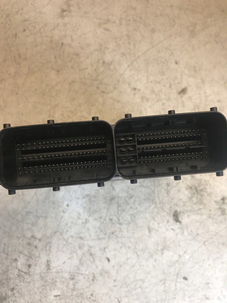 фото №4, Audi r8 5.2 v10 fsi бортовий комп'ютер блок керування двигуна 19r