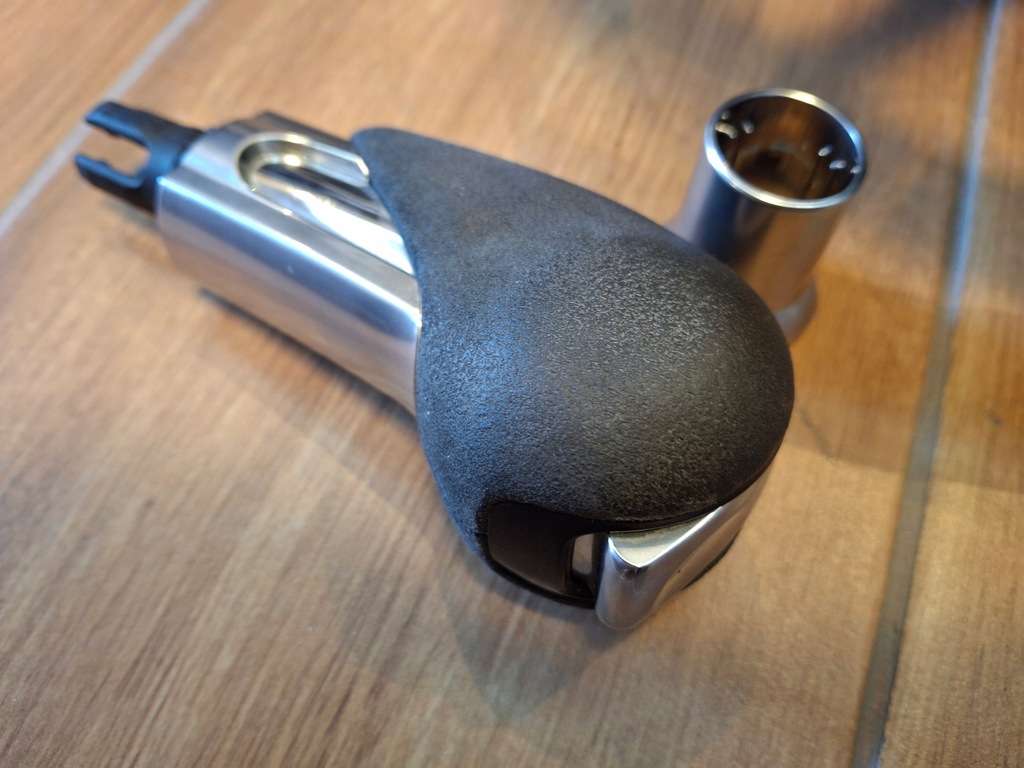 фото №10, Porsche 911 991 lift gt3 воздуховод +ручка pdk алькантара многофункциональный. подогрев