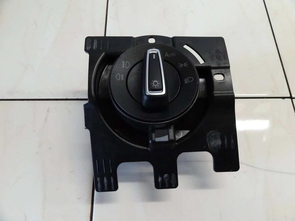 фото №1, Vw t-roc 2021 панель перемикач регулювання світла