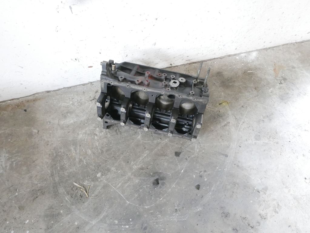 фото №10, Блок двигателя ford focus mk1 1.8 tddi 90km c9db