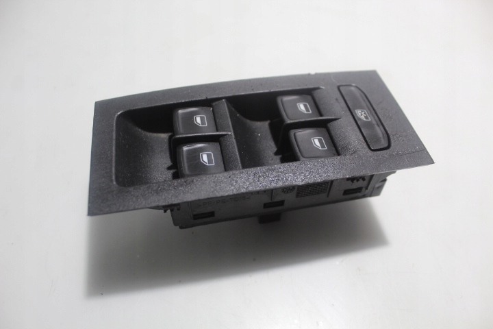 фото №1, Панель управление окон skoda octavia iii