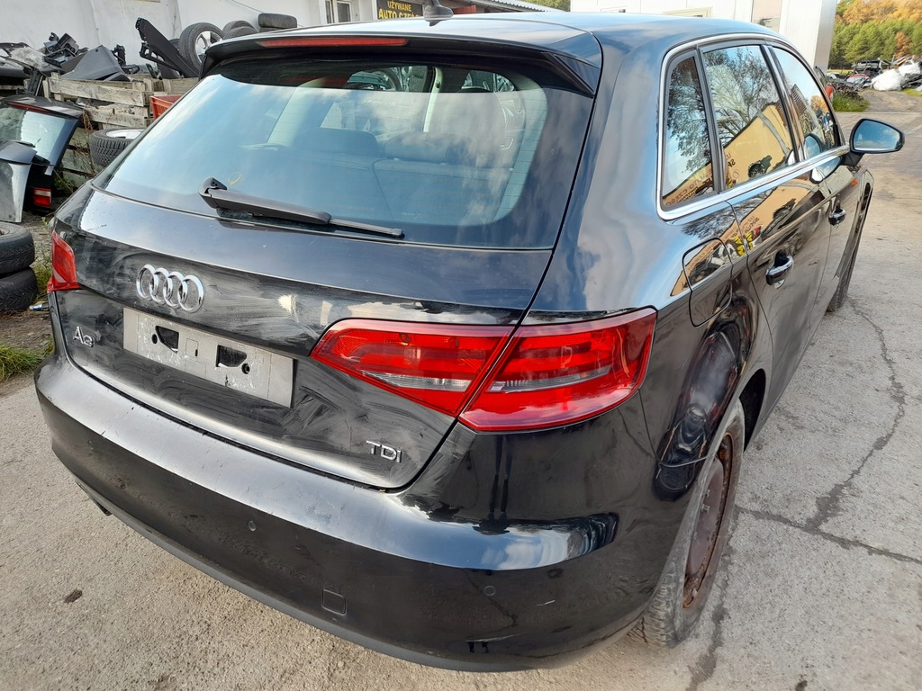 фото №9, Audi a3 8v лампа правый задняя правая задняя с крышки