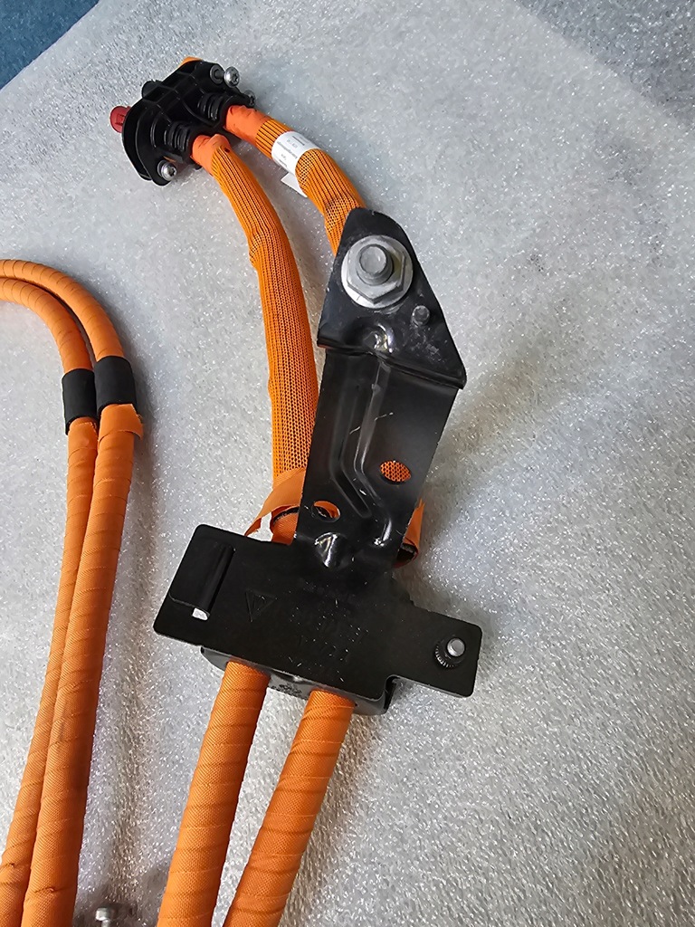 фото №6, Porsche taycan 4s 9j1971025d кабелі wysokiego напруги