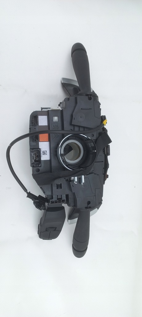 фото №9, Переключатель комбинированный переключатели kombajn peugeot 208 2008 ii 98369177zd