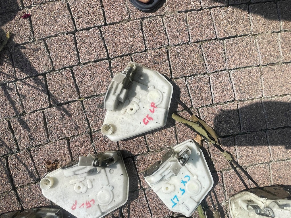 фото №9, Замок правый левый задняя mazda cx-5 ii