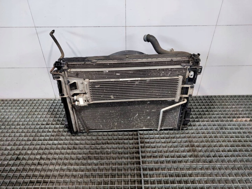 Купить Радиатор радиатор перед передние вентилятор mercedes e купе w207 2.2 cdi