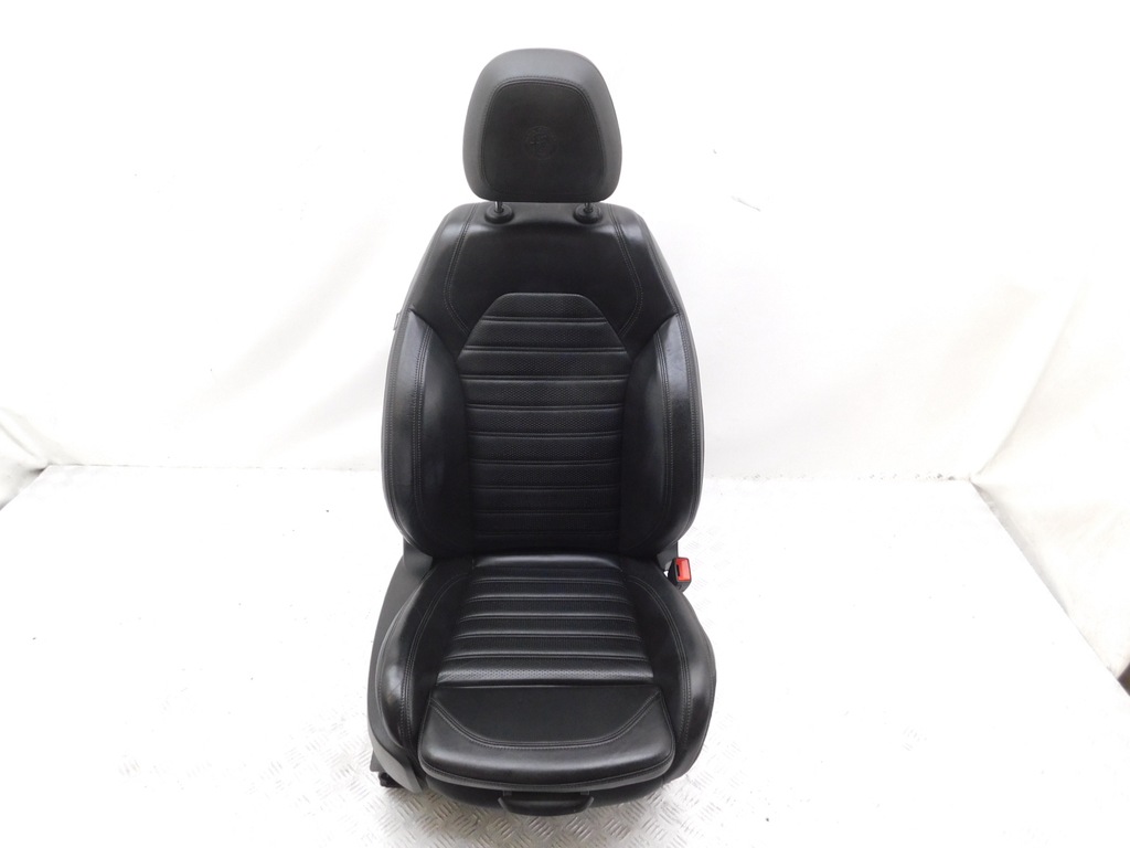 фото №7, Сидіння комплект veloce - alfa romeo stelvio 16-22