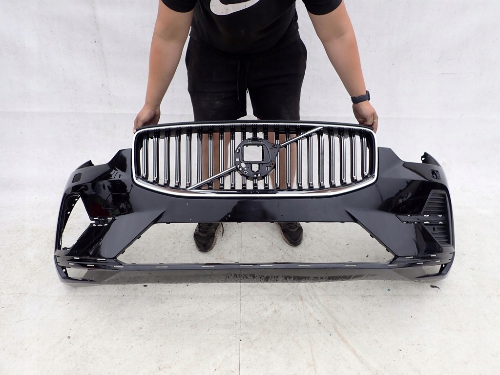 фото №1, Volvo xc60 ii lift 21- бампер перед spr 6pdc