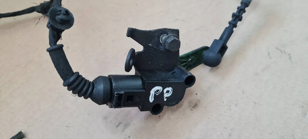 фото №12, A6 c7 4g lift датчик выравнивание лампа правый перед 3c0907503 a7 4g