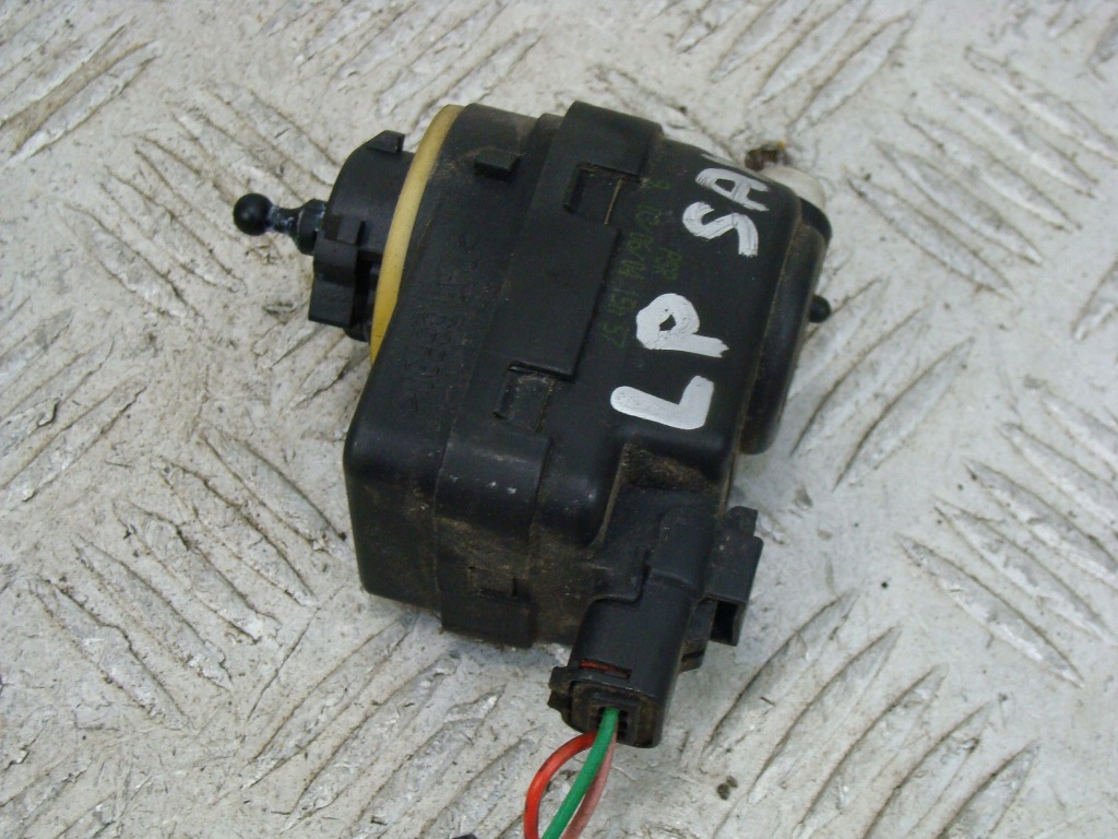 фото №1, Моторчик регулировки лампы citroen saxo