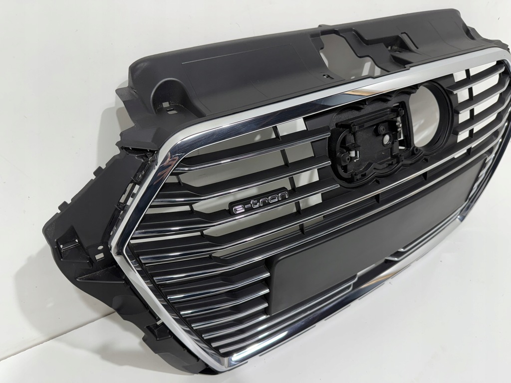 фото №5, Audi a3 8v lift e-tron решётка радиатора решётка радиатора бампера перед новый оригинал !