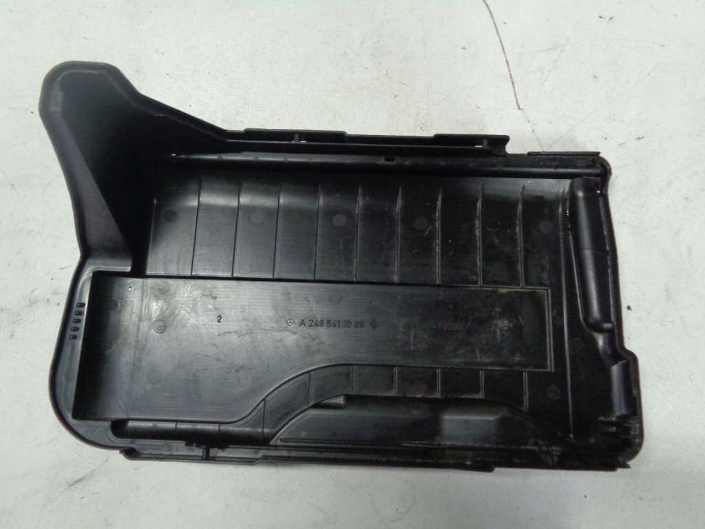 фото №1, Mercedes w117 w246 w156 w176 корпус предохранителей