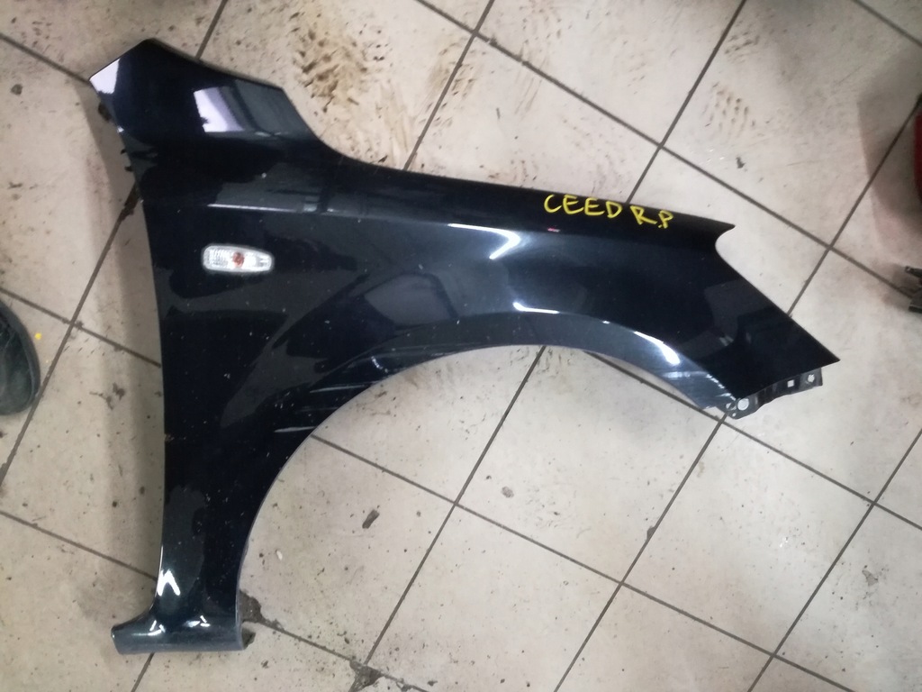 фото №1, Kia ceed i 2006 - 2009 rok крыло правый перед