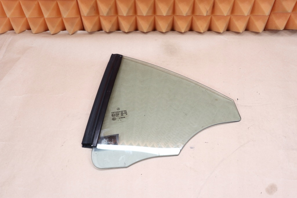 фото №1, Mercedes slk 171 r171 стекло левая боковая задняя задняя 2004 rok