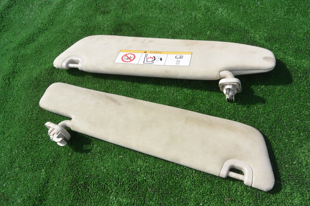 Козирок сонцезахисний правий лівий tesla model s Недорого