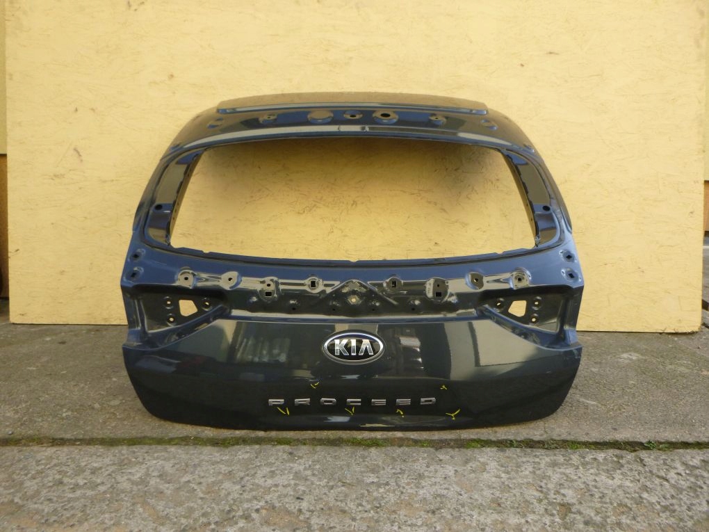 фото №1, Kia pro ceed proceed 18- кришка багажника задня