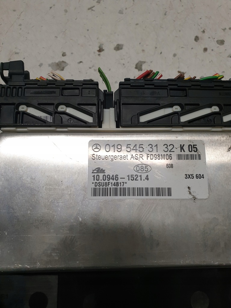 фото №5, Блок керування бортовий комп'ютер двигуна mercedes-benz w208 a0235458432