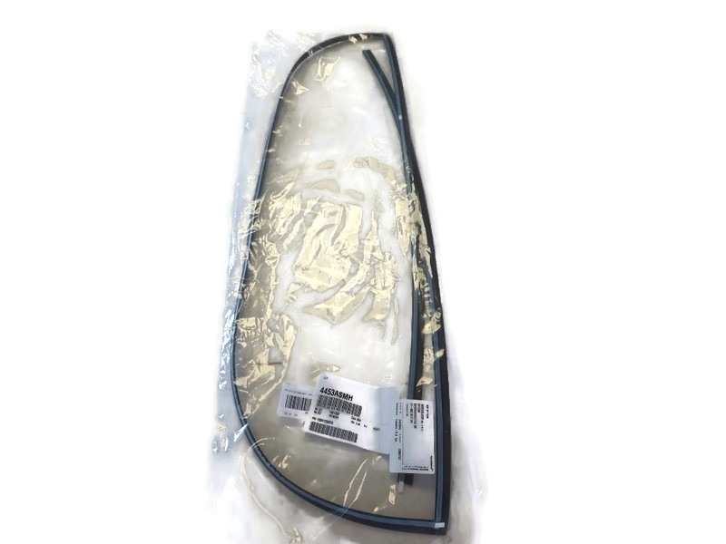 фото №1, Прокладка стекло передней kia rio stonic 17r-