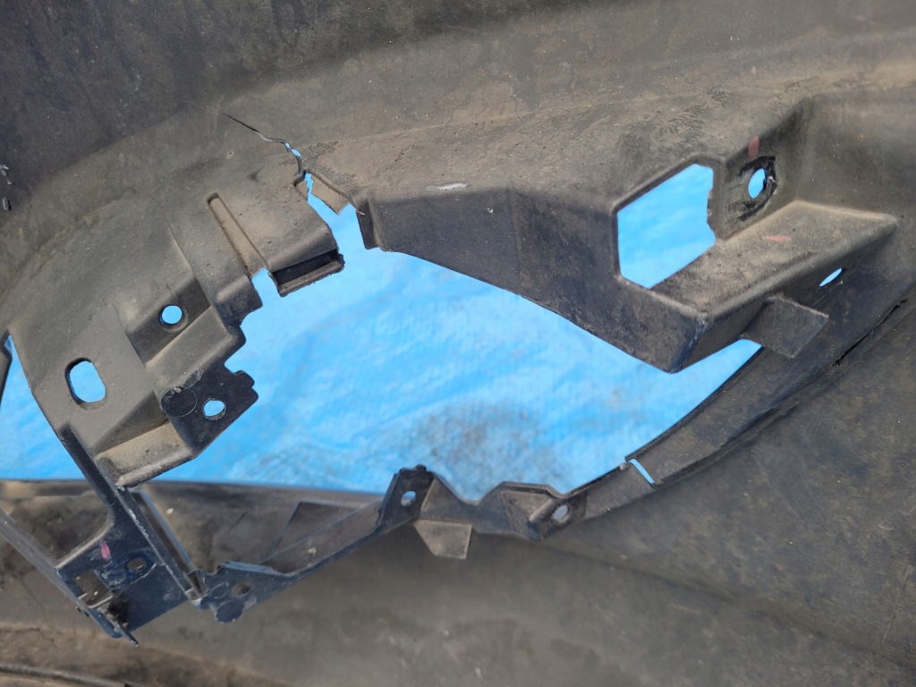 Opel-części | astra j бампер перед передній рестайлінг  13368660 | 230 Доставка