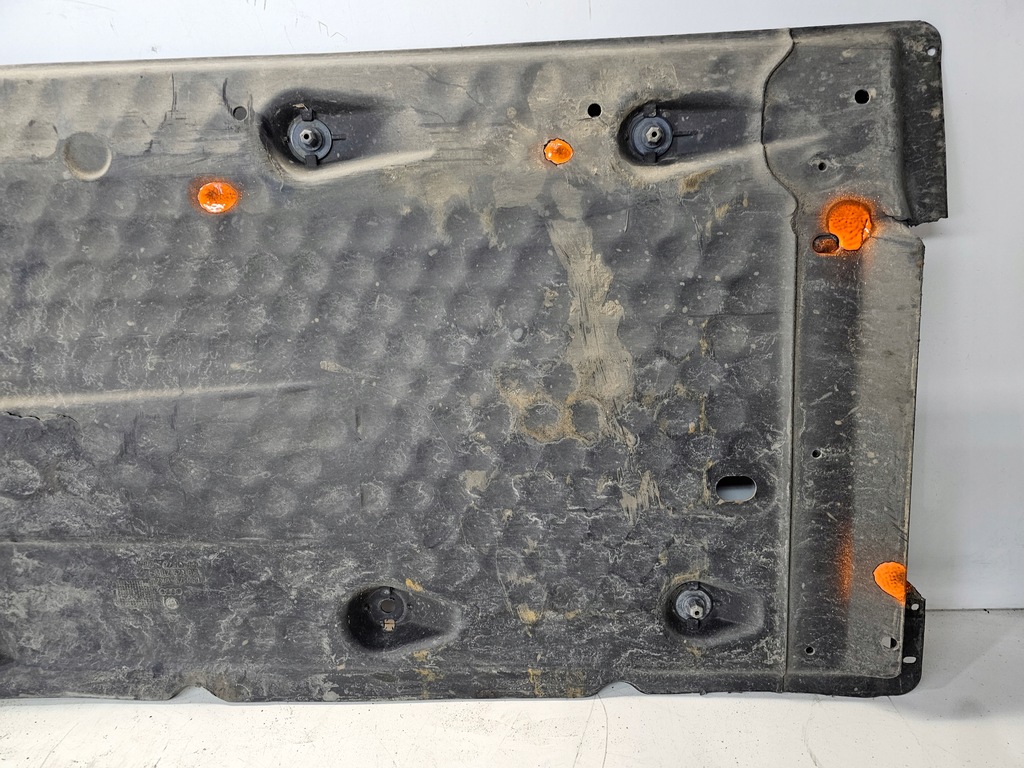 фото №8, Захист підвіска ліва audi a3 8p 1k0825211e