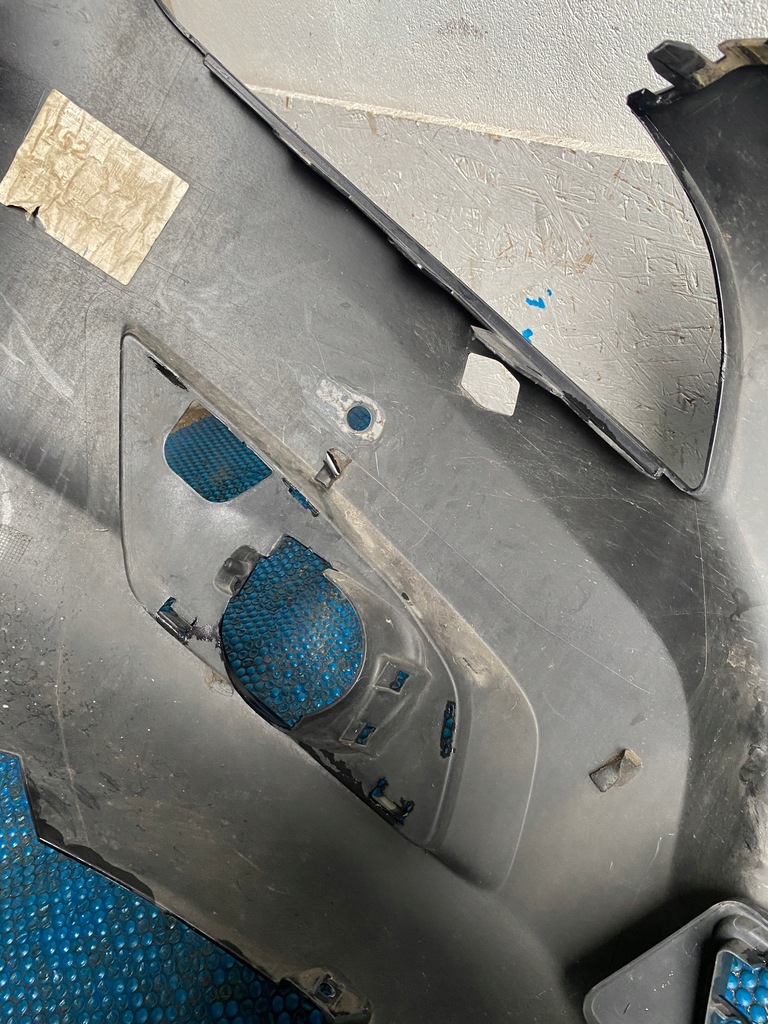 фото №12, Бампер volvo c70 lift ii 10-13 решётка радиатора решётка радиатора