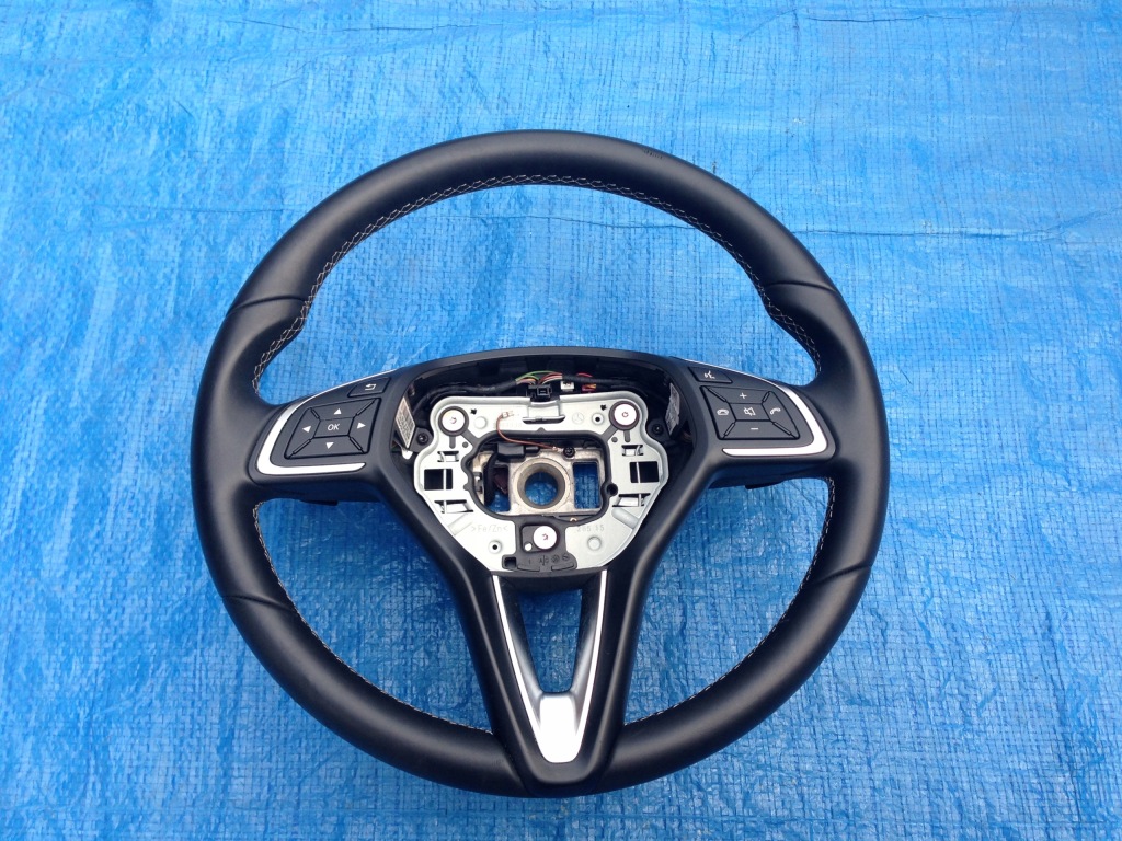 фото №1, Infiniti q30 16 17 повітропровід шкіра