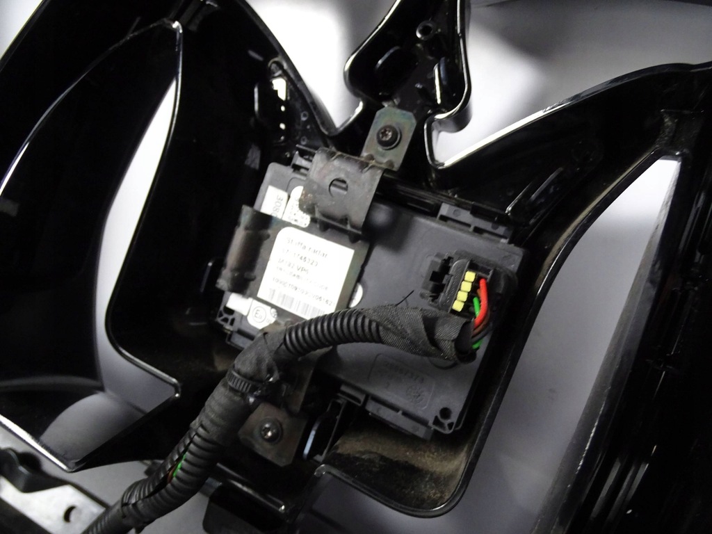 фото №14, Бампер перед передний maserati grecale m182 trofeo карбон