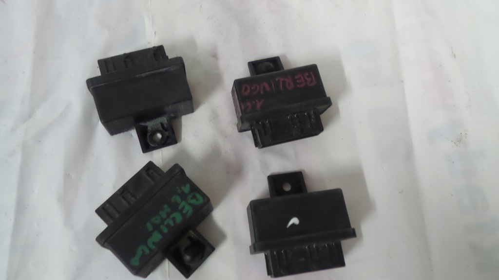 фото №8, Модуль реле насоса топлива berlingo 240107