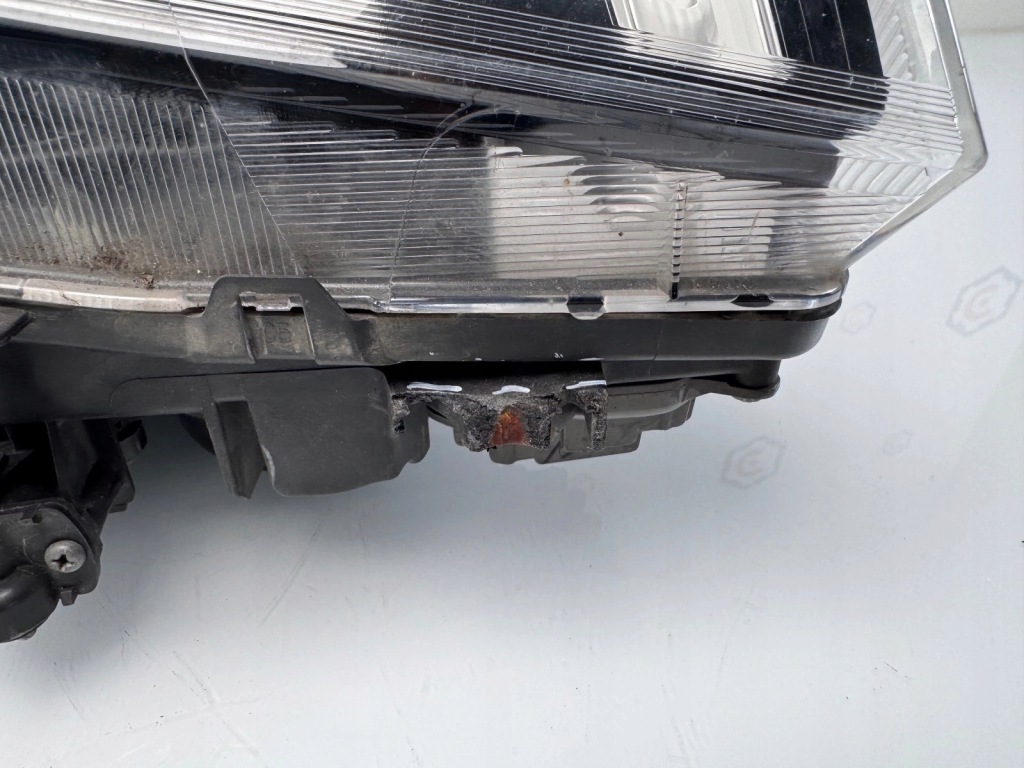 Фара левая перед mercedes actros w961 mp5 full led Доставка