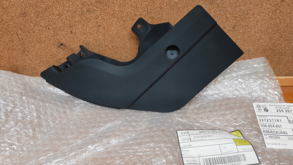 фото №8, Бризковик задня лівий накладка поріг завершення оригінальний номер vw passat b8 3g9854857