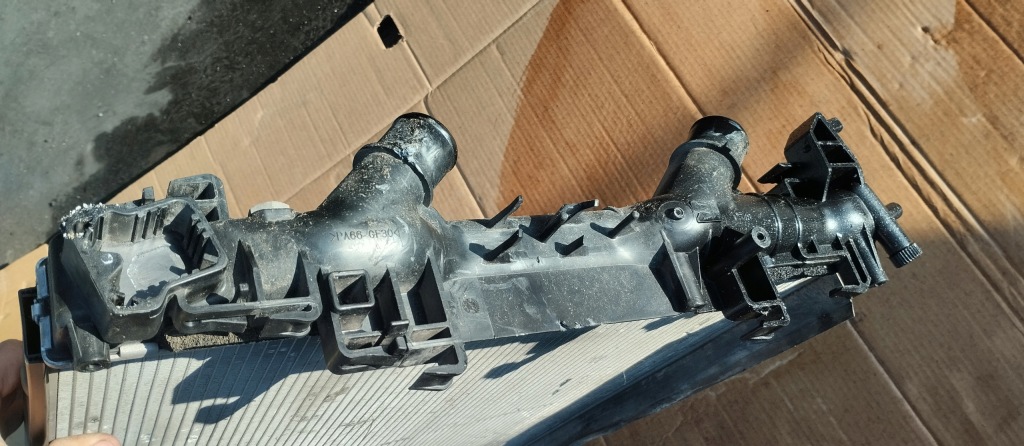 Купити Радіатор води maserati ghibli 3.0d v6 16478746 оригінал 14-