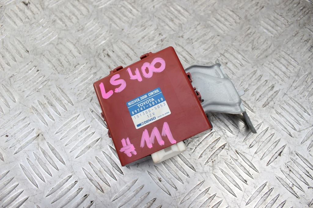 фото №1, Lexus ls 400 1995 блок управления модуль дверь