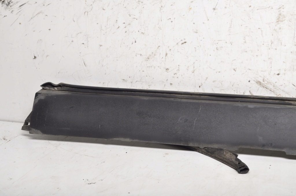 фото №8, Volvo xc60 ii молдинг накладка порог правая 31420623