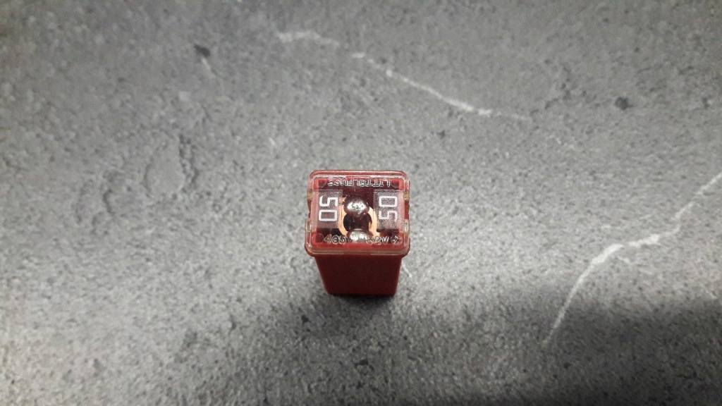 Купить Предохранитель колодка 50