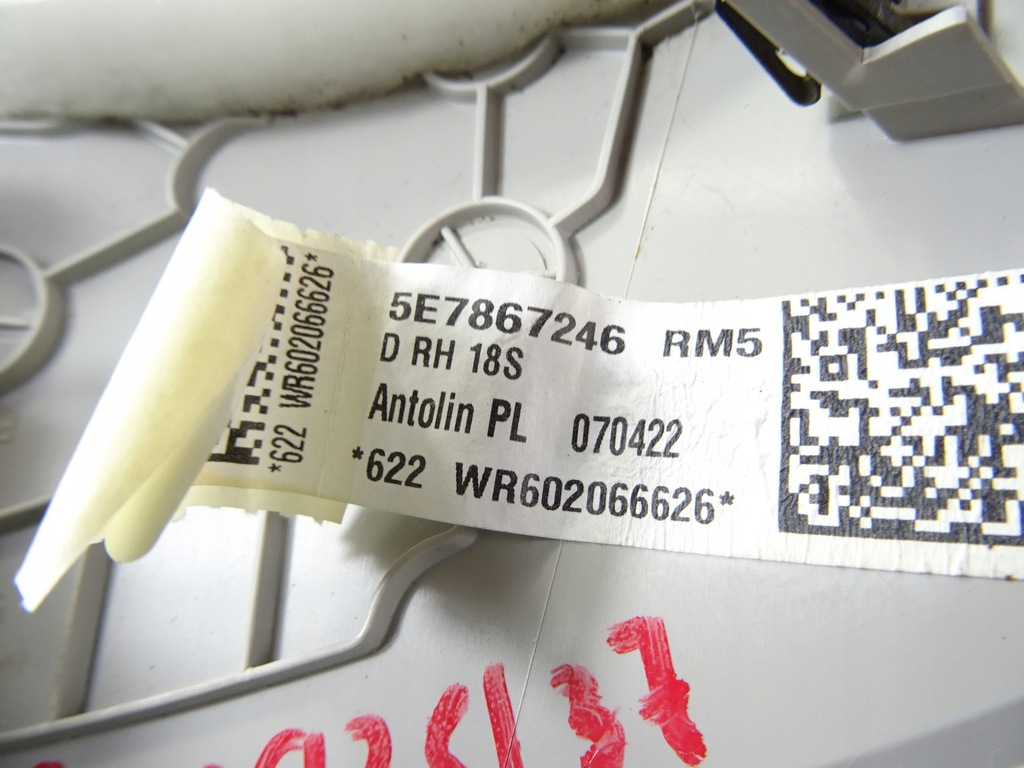 фото №7, 5e7867246 skoda octavia iv kombi 2022 r обшивка защита стойка c правый задняя