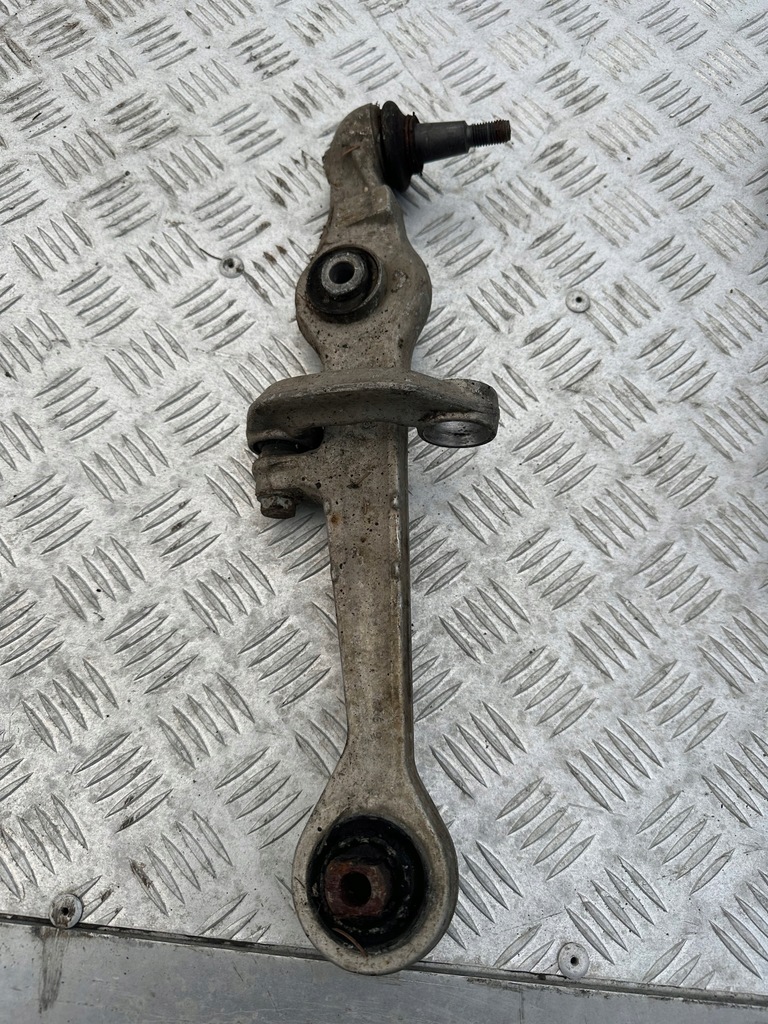 фото №4, Важіль перед нижній audi a4 b5 passat b5 4b3407155a