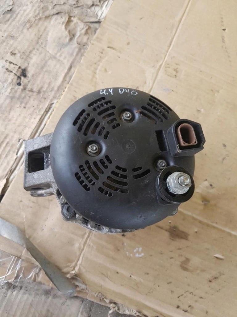 Купити Генератор 4.4 land rover bb42-10300-ac