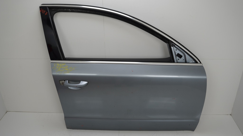 фото №1, Двері правий перед skoda superb ii 08-13r lf5a