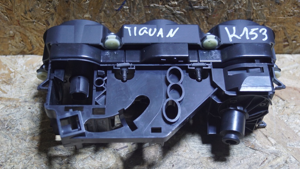 фото №8, Панель обдув кондиціонера vw tiguan 5n 5m2820045a